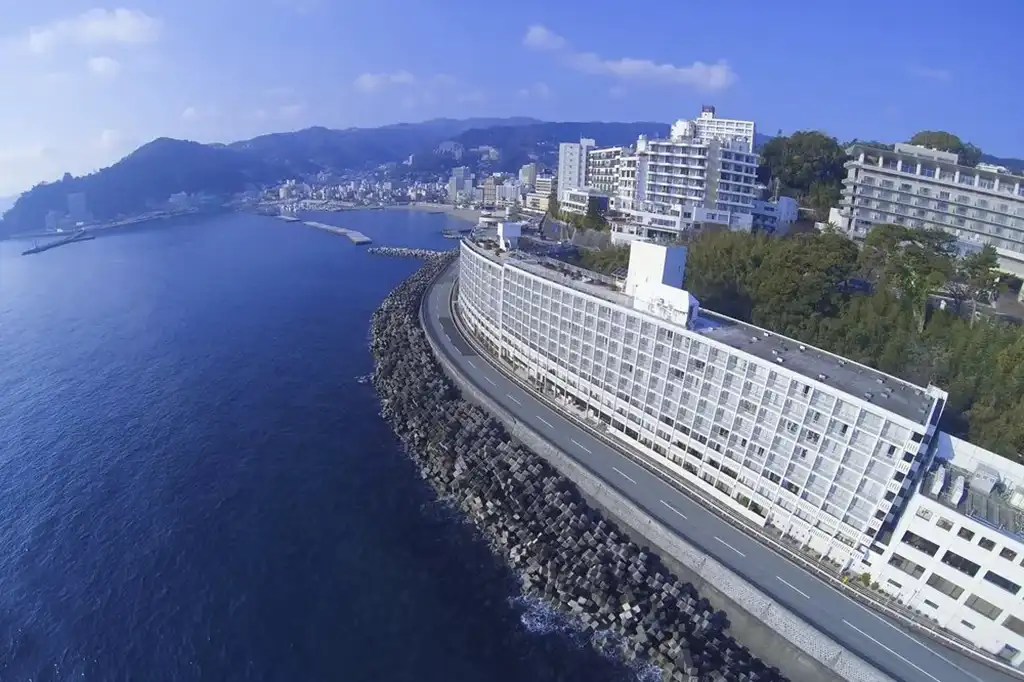 Japon Premium Hotel Resorpia Atami 01