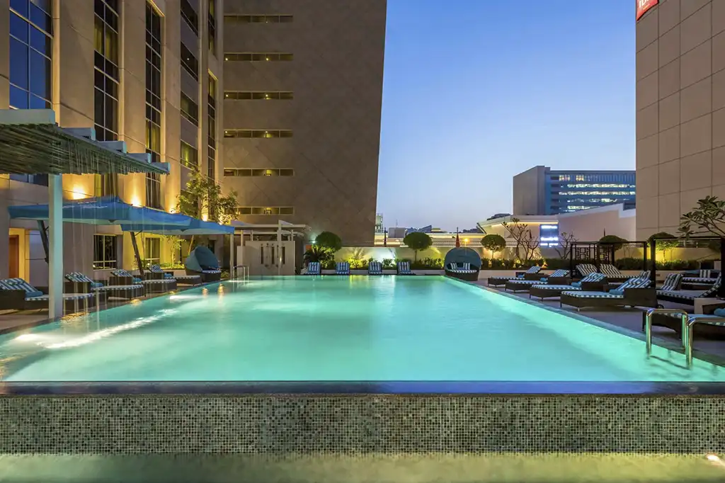 Japon Premium Hotel Novotel Dubái Deira City Centre 01