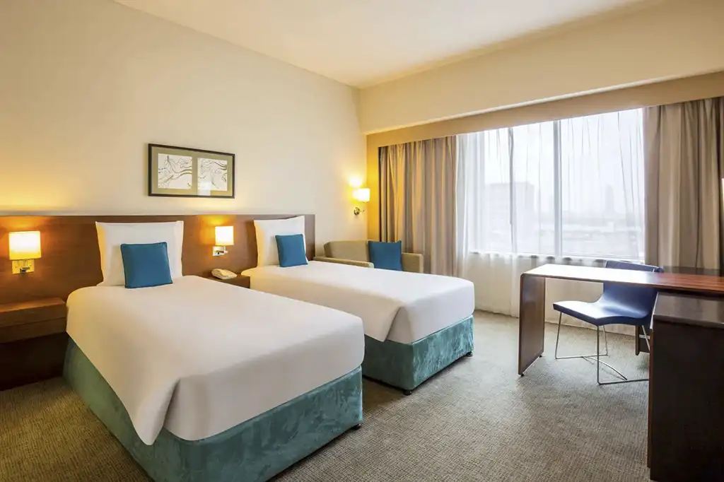 Paquetes a Japon Hotel Novotel Dubái Deira City Centre 02