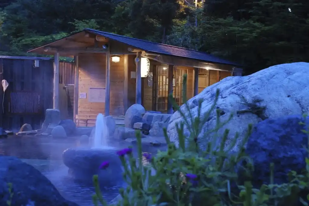 Japon Premium Hotel Suimeikan Karukaya Sansou 01