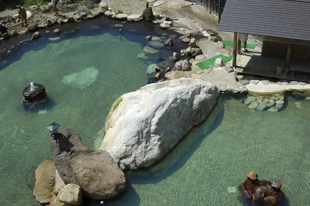 Viajes a Japon Desde México Hotel Suimeikan Karukaya Sansou 04