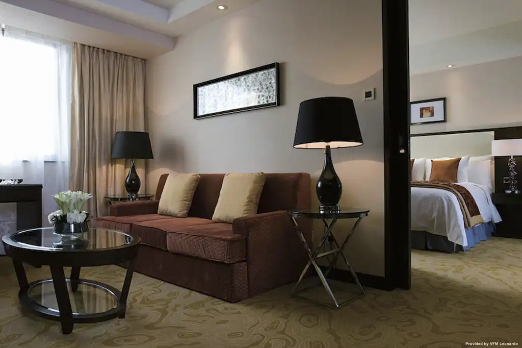 Viajes a Japon Hotel Courtyard Shanghai Xujiahui 03
