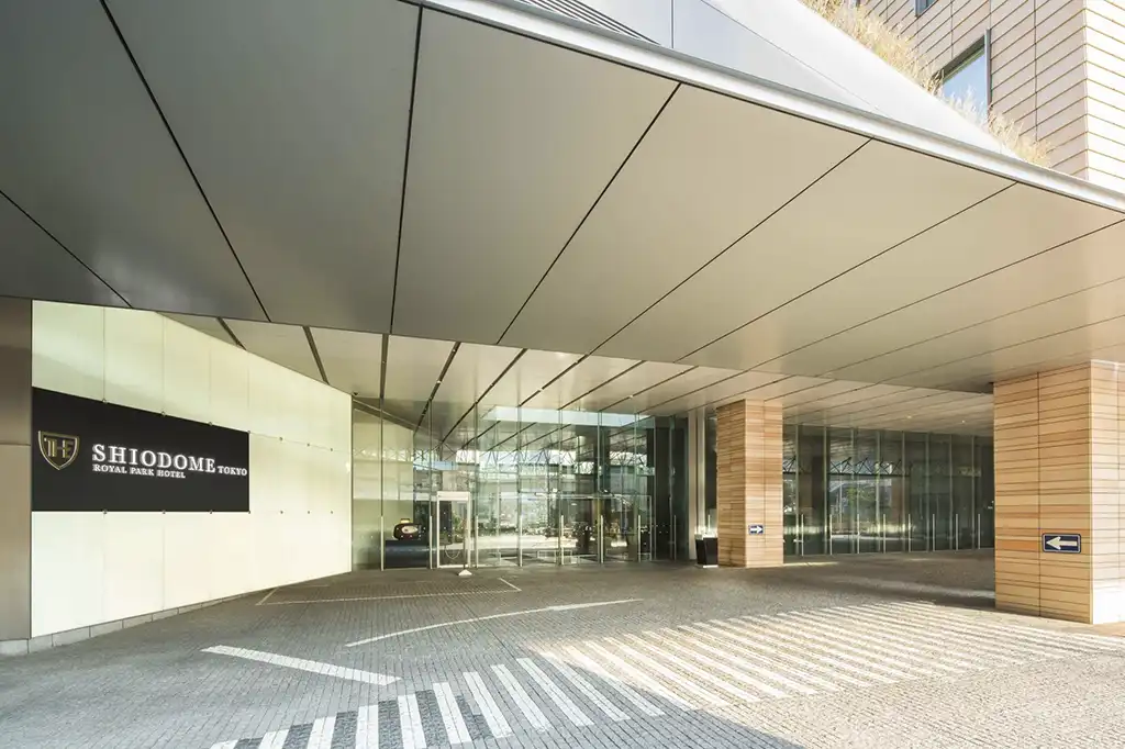 Japon Premium Hotel The Royal Park Tokyo Shiodome 01